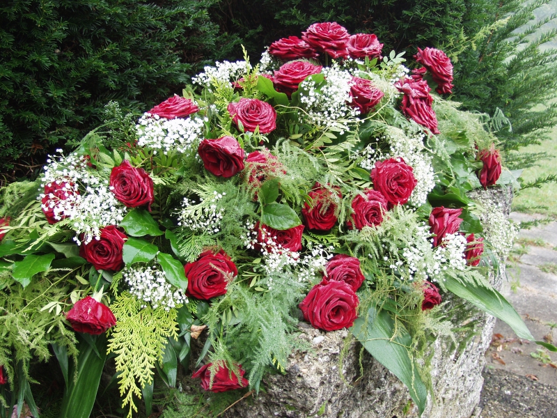 funeraire-BREIL SUR ROYA-min_roses-61203